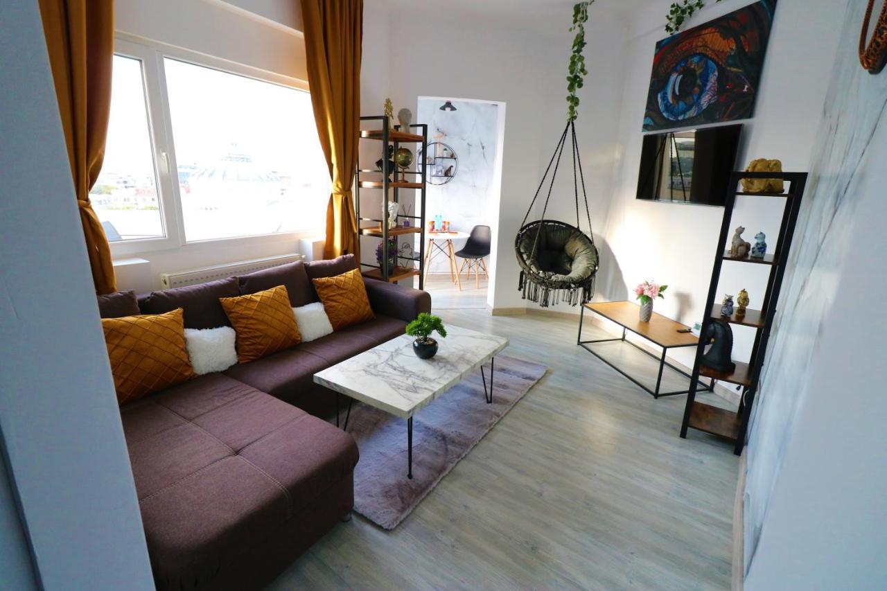 Athenee Palace Apartment - Panoramic View Terrace & Balcony - Free Minibar Bucureşti Exterior foto